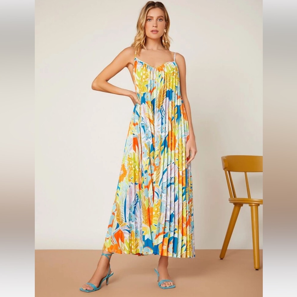 Tropical Floral Loose Spaghetti Strap Pleated Maxi Dress